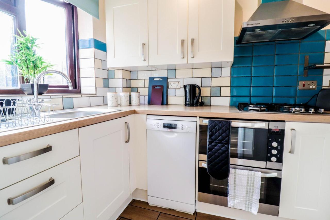 Spacious 1 Bed Flat-Free Parking Hillingdon Luaran gambar