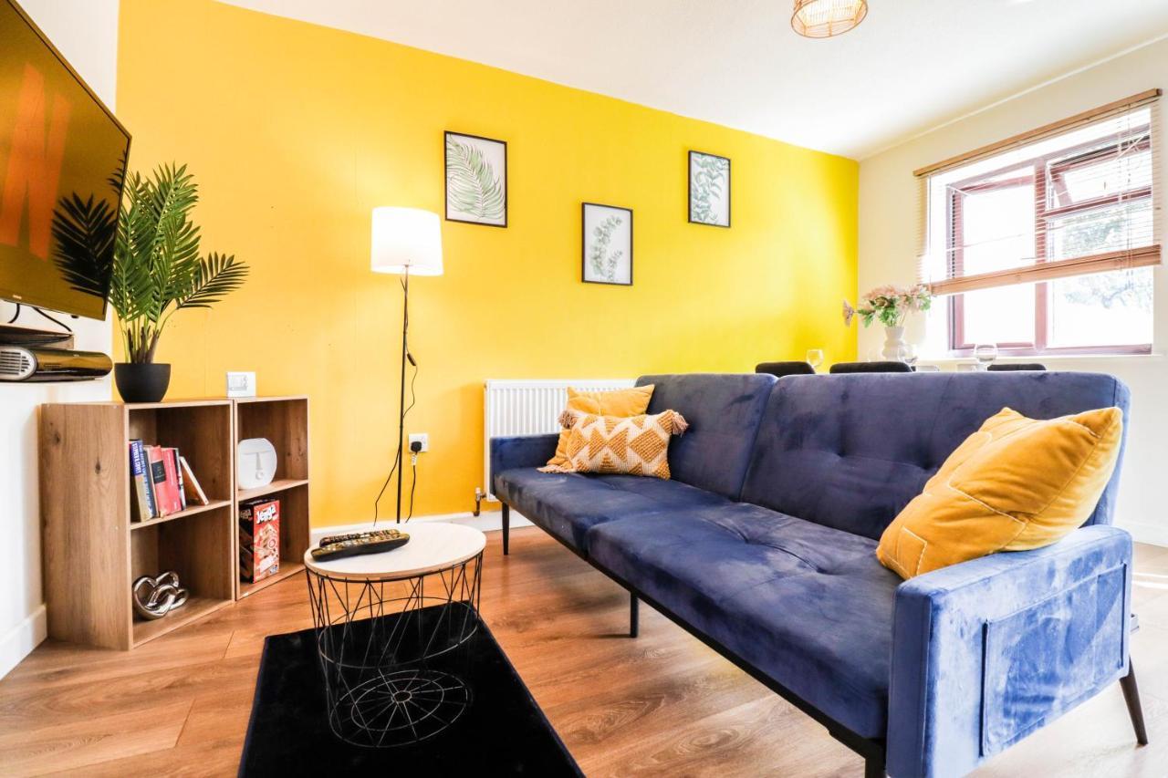 Spacious 1 Bed Flat-Free Parking Hillingdon Luaran gambar