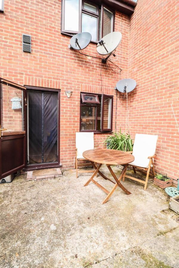 Spacious 1 Bed Flat-Free Parking Hillingdon Luaran gambar