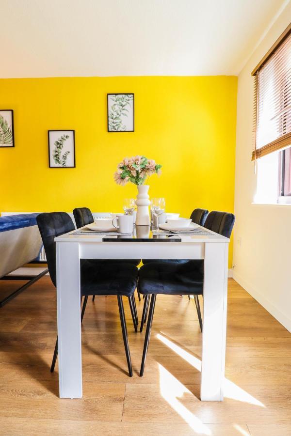 Spacious 1 Bed Flat-Free Parking Hillingdon Luaran gambar