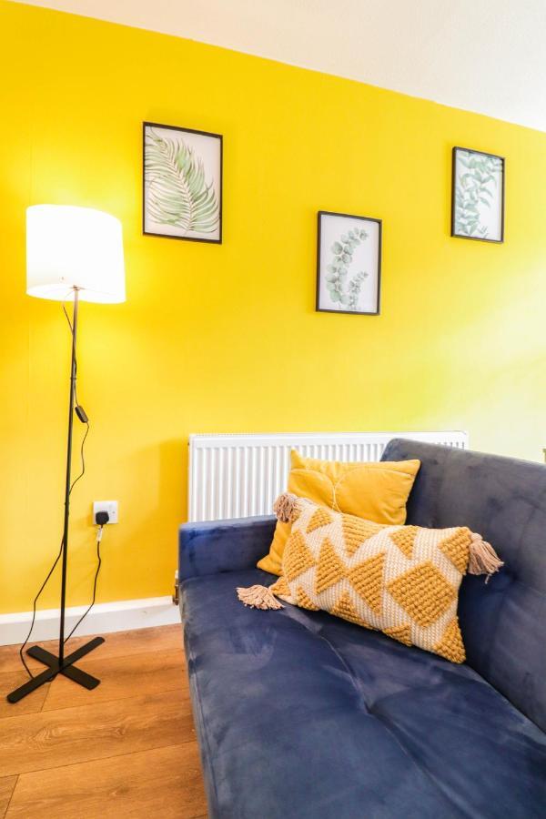 Spacious 1 Bed Flat-Free Parking Hillingdon Luaran gambar