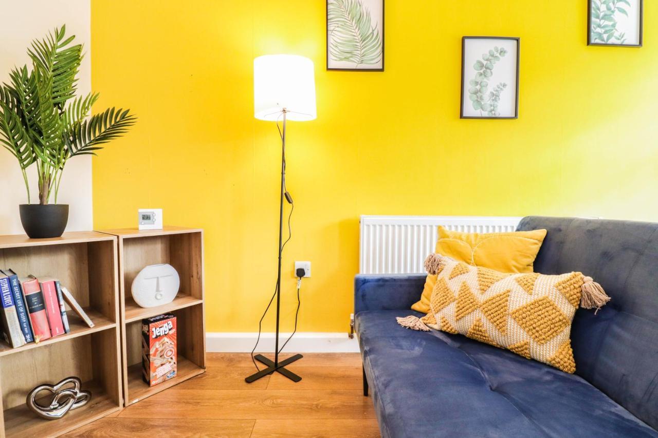 Spacious 1 Bed Flat-Free Parking Hillingdon Luaran gambar